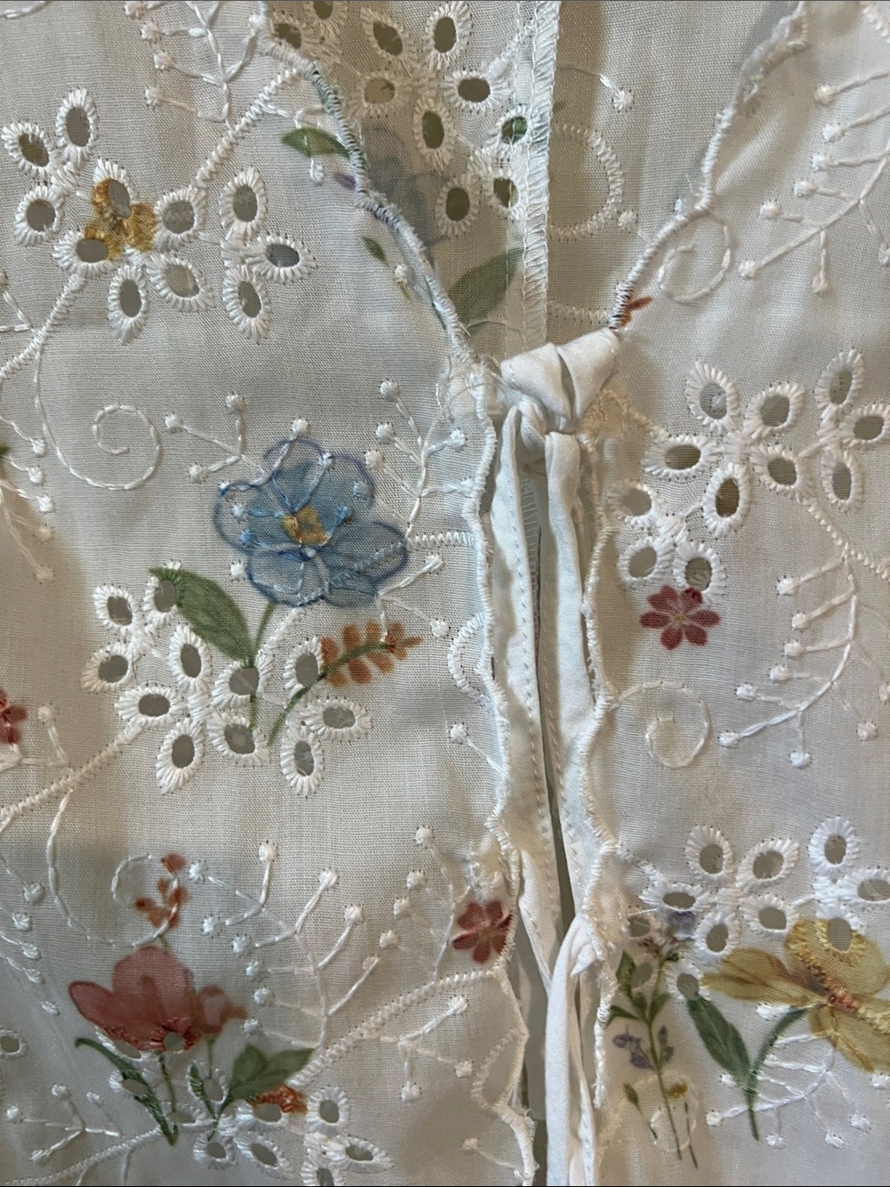 White Eyelet Floral Tie-Front Camisole - Picture 2 of 2